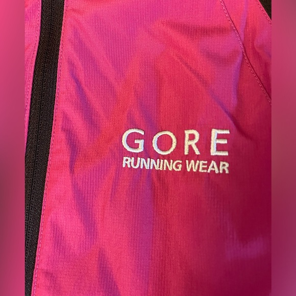 GORE Windstopper Jacket - NWT - Picture 8 of 11